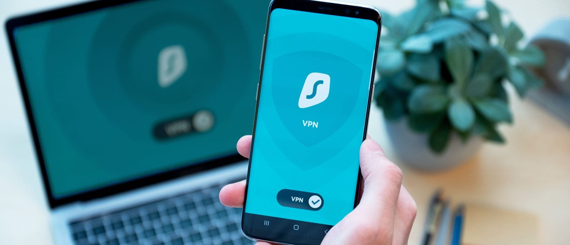 What is a VPN and how to hide your IP?